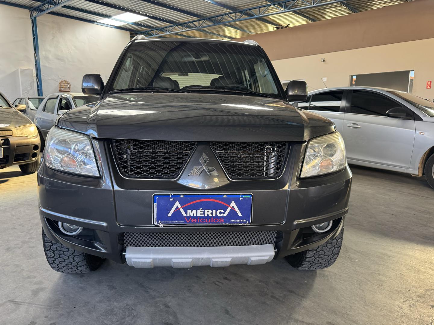 MITSUBISHI Pajero TR4 - Foto