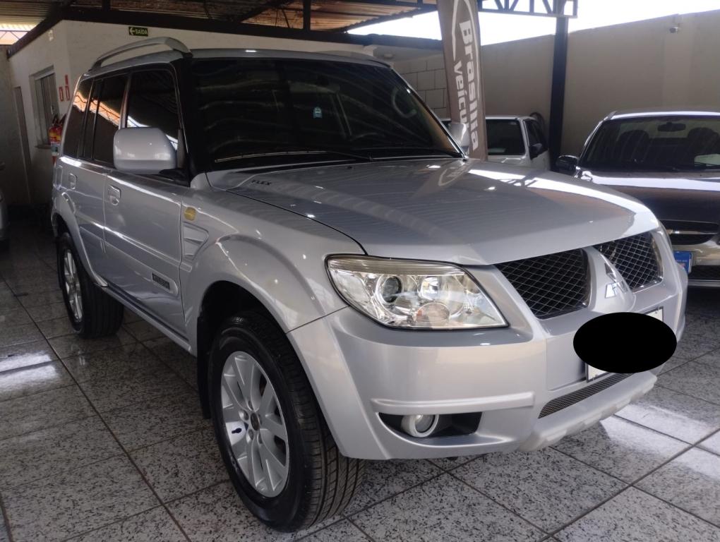 MITSUBISHI Pajero TR4