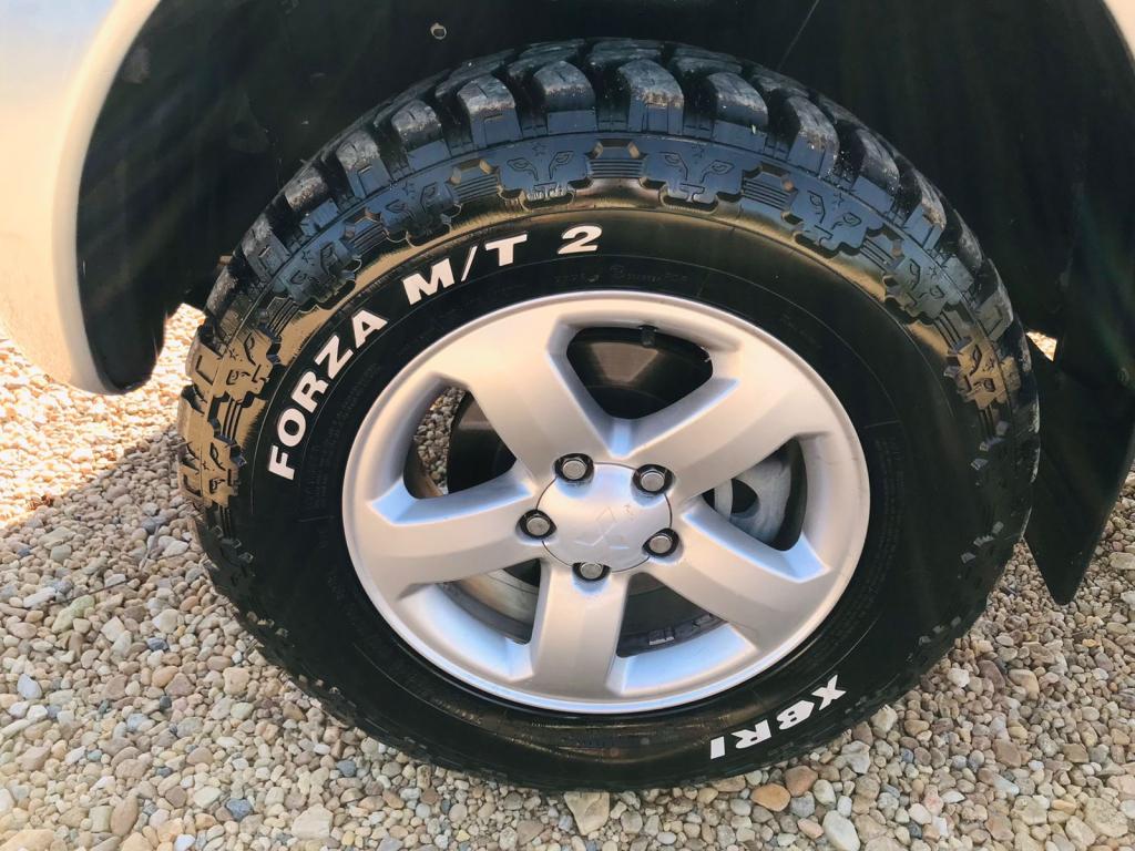 MITSUBISHI Pajero TR4 - Foto