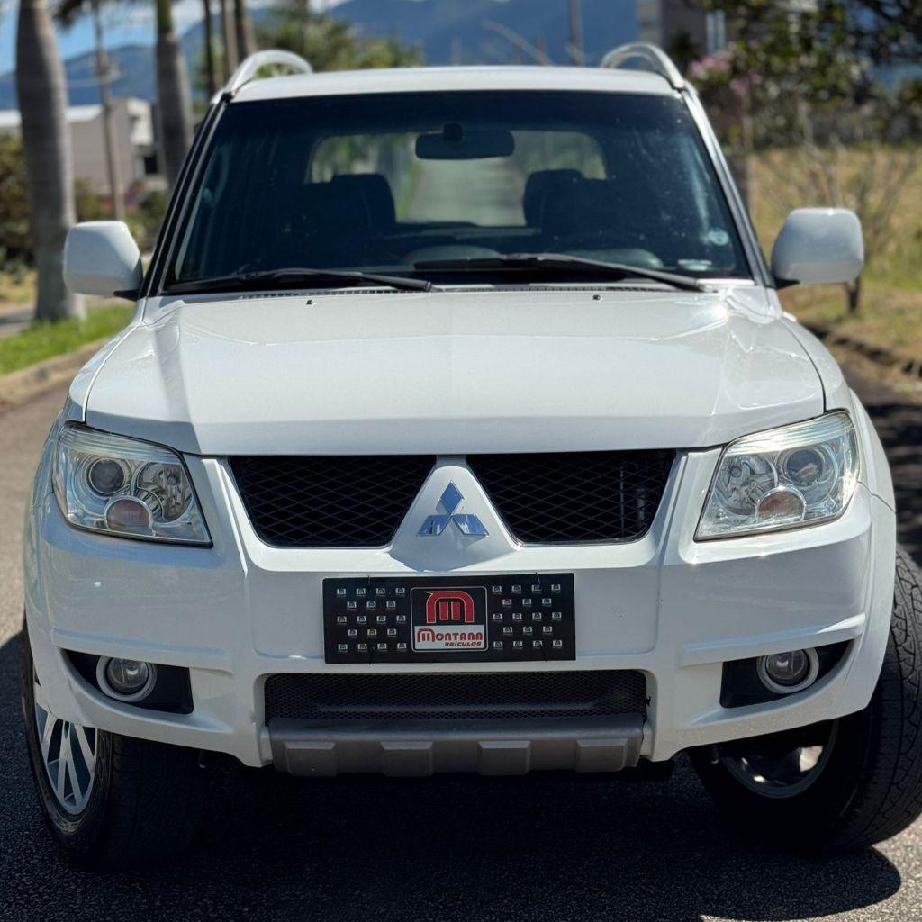 MITSUBISHI Pajero TR4 - Foto