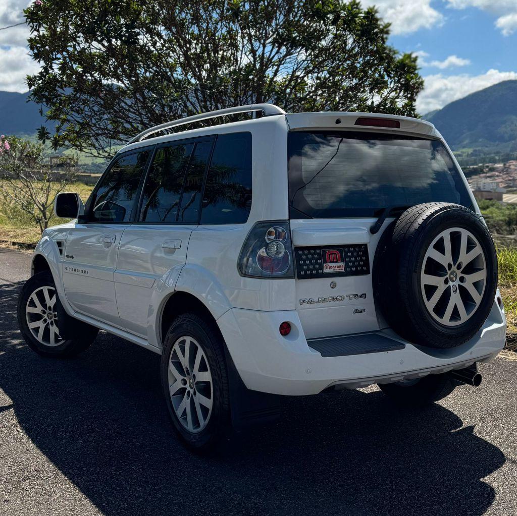 MITSUBISHI Pajero TR4 - Foto