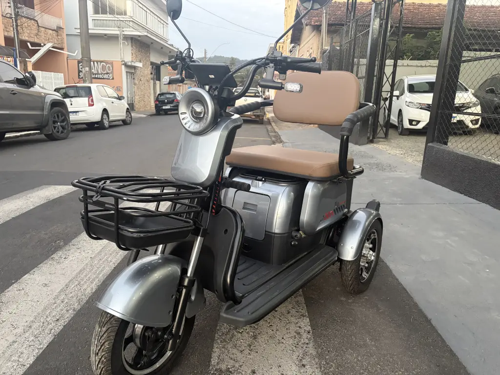 MOTO CHEFE 1000W