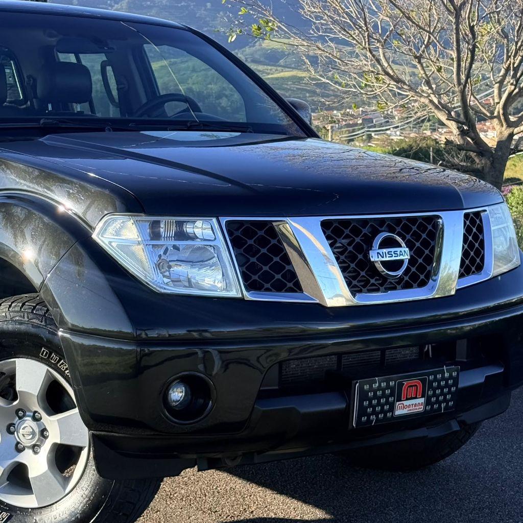 NISSAN Frontier - Foto