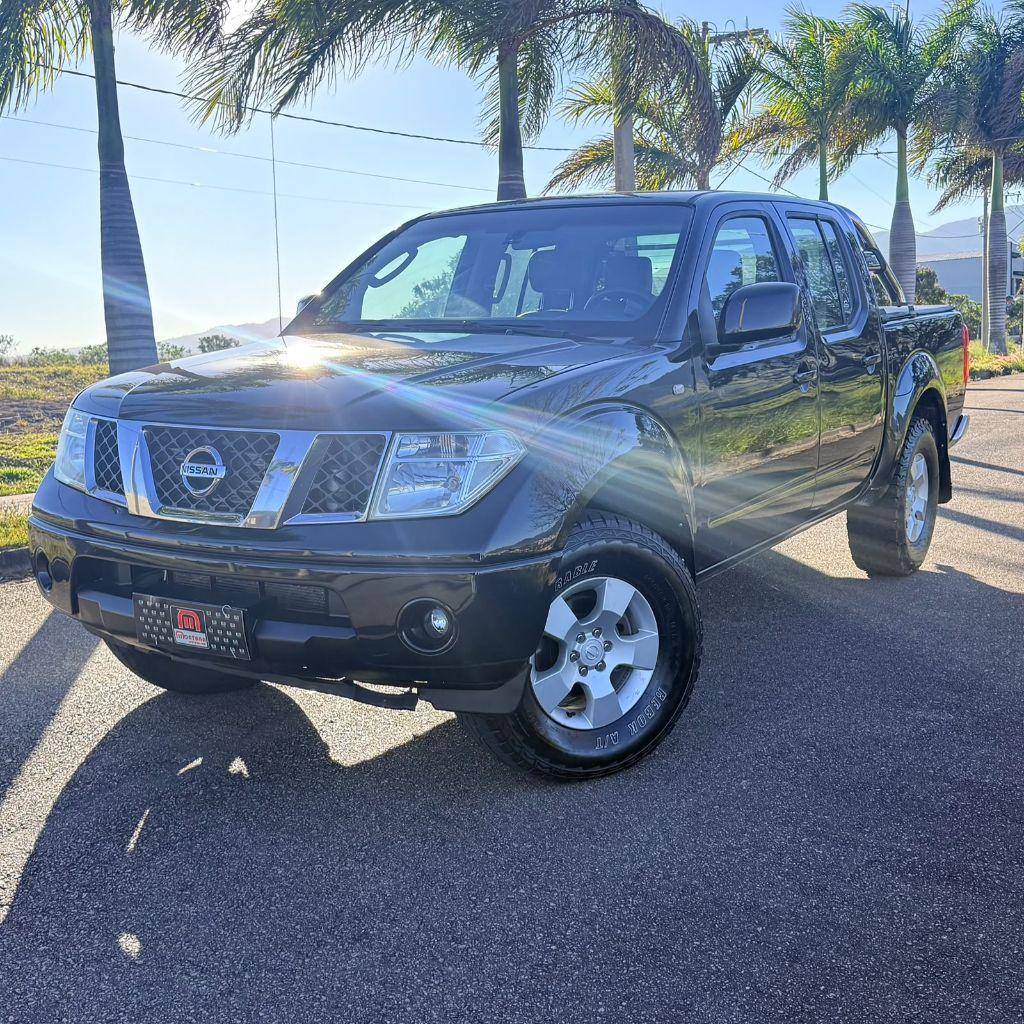 NISSAN Frontier - Foto