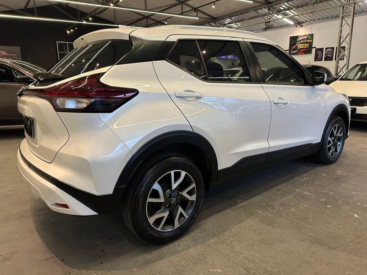 NISSAN Kicks - Foto