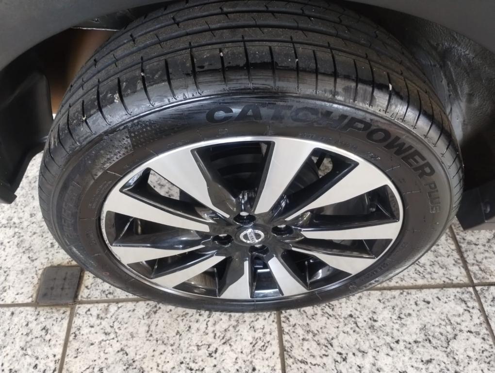 NISSAN Kicks - Foto