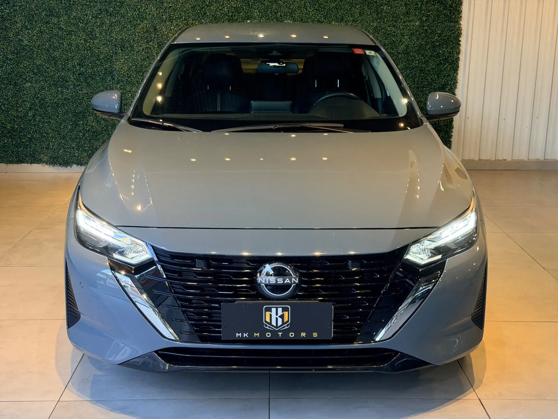 NISSAN Sentra - Foto