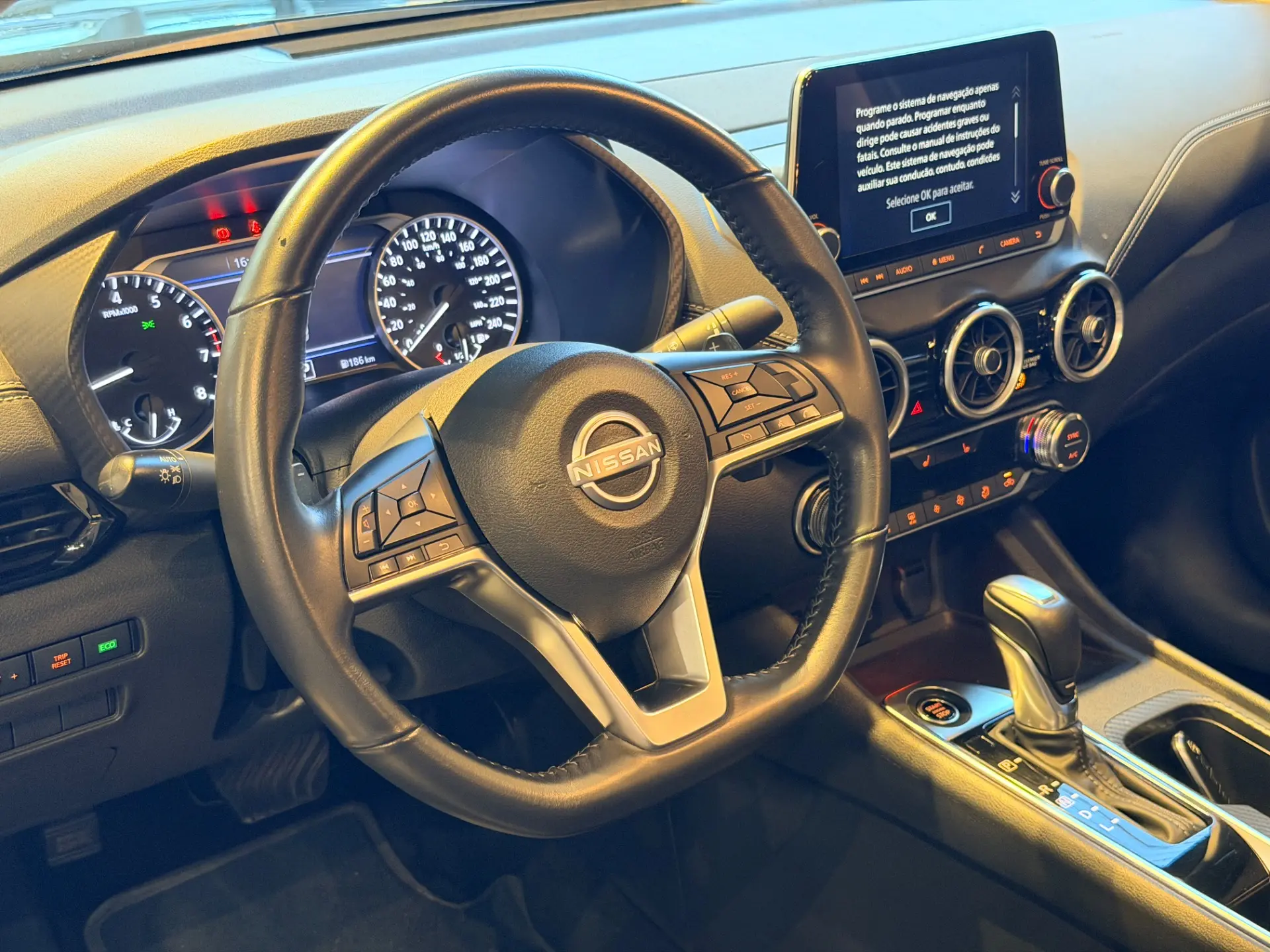 NISSAN Sentra - Foto
