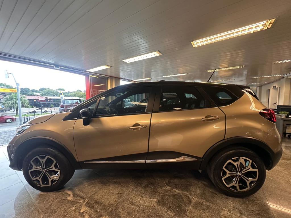 RENAULT Captur - Foto