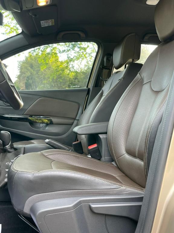 RENAULT Captur - Foto