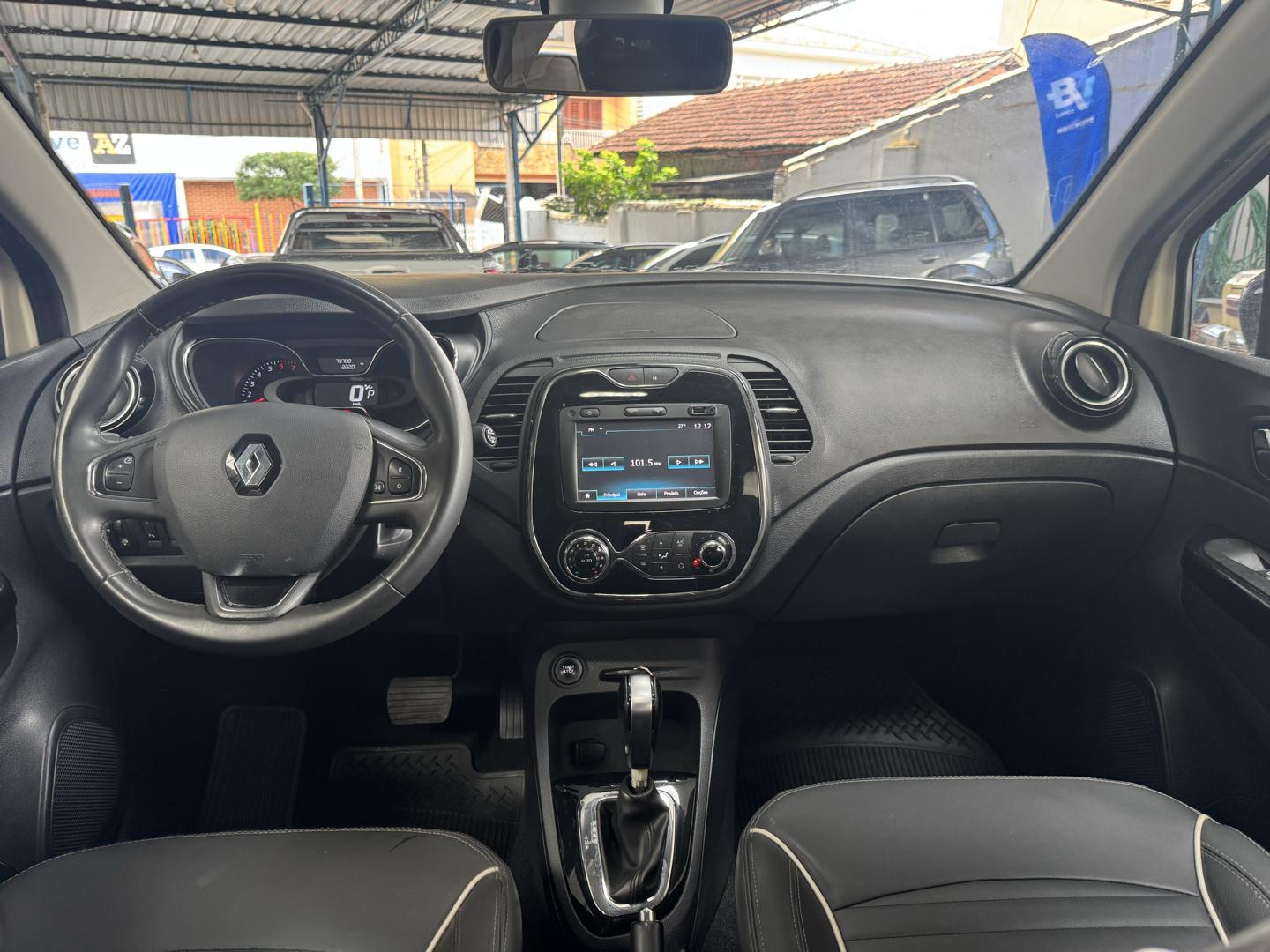 RENAULT Captur - Foto