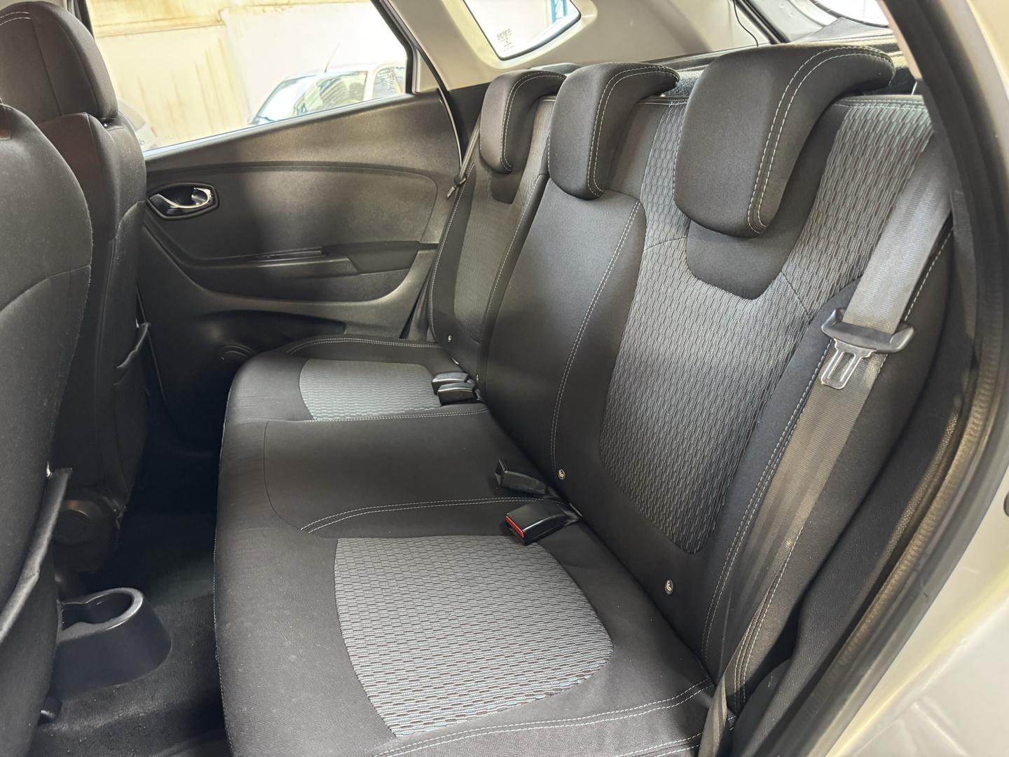 RENAULT Captur - Foto