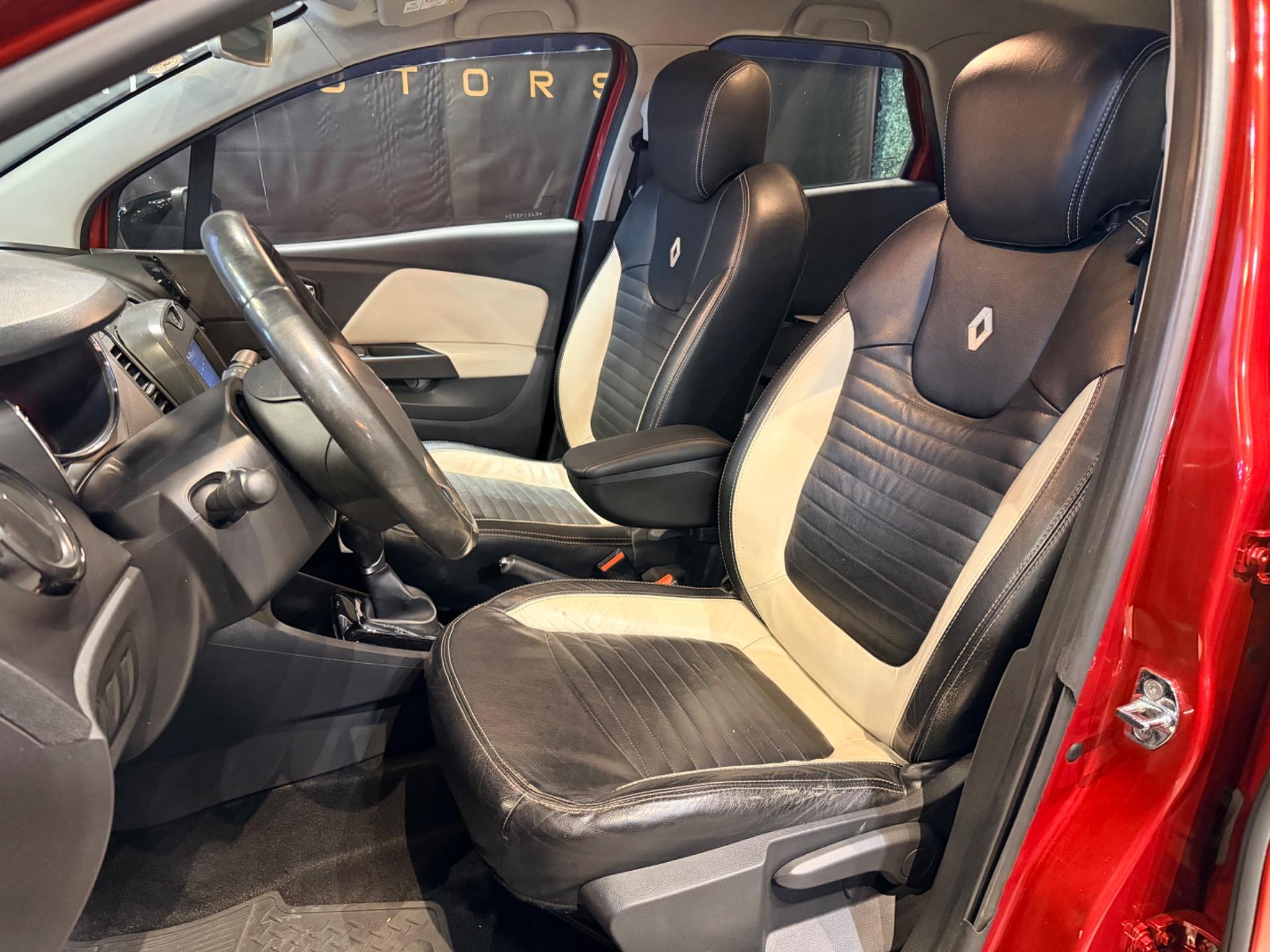 RENAULT Captur - Foto