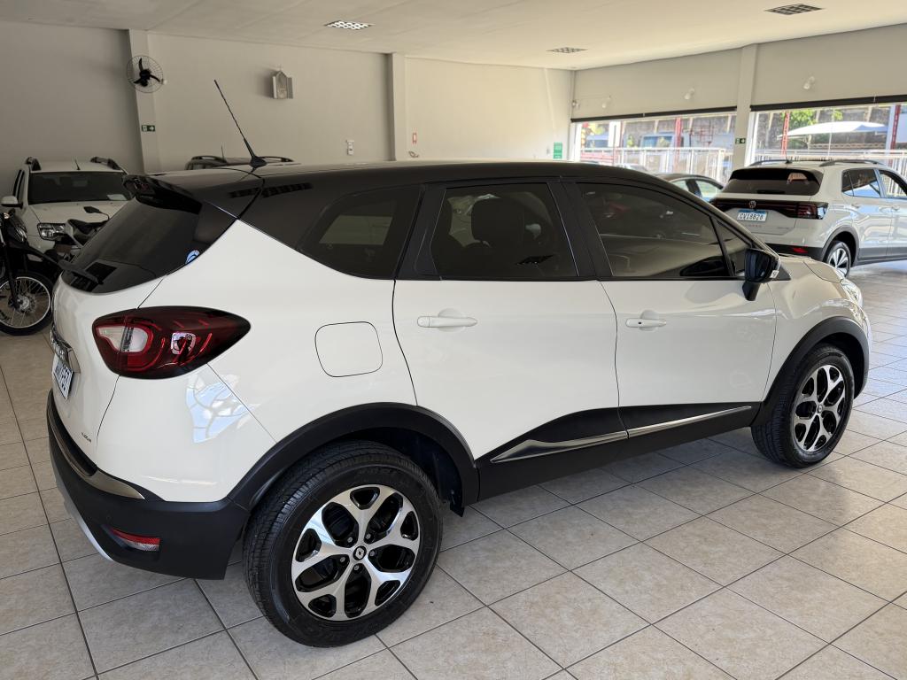 RENAULT Captur - Foto
