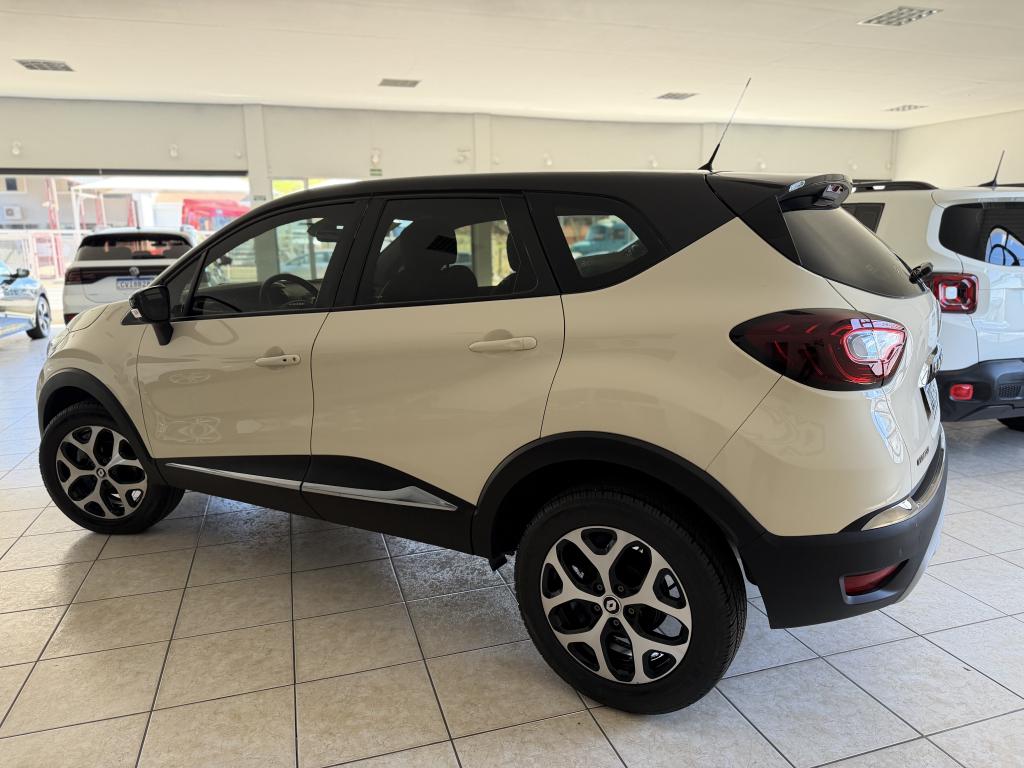 RENAULT Captur - Foto