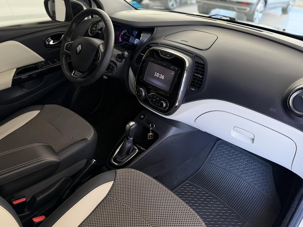 RENAULT Captur - Foto
