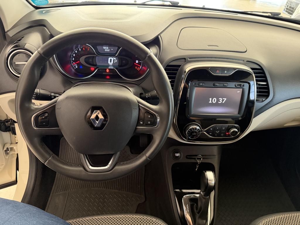 RENAULT Captur - Foto