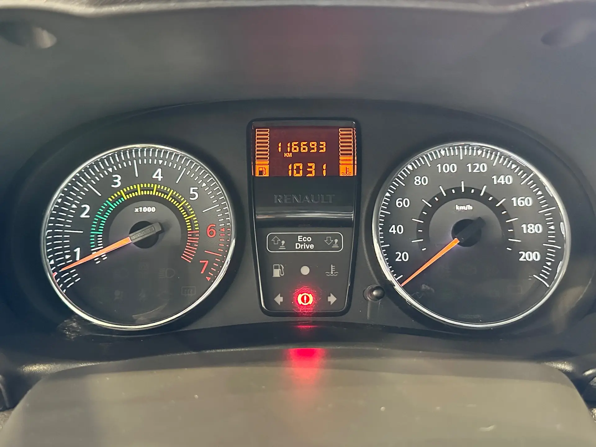 RENAULT Clio Hatch - Foto