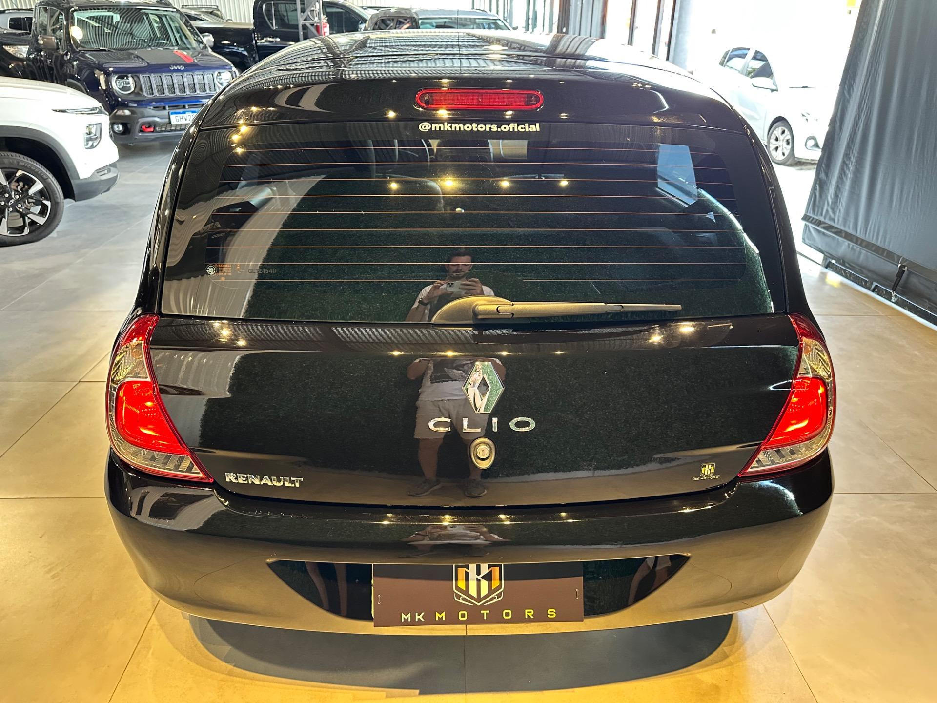 RENAULT Clio Hatch - Foto