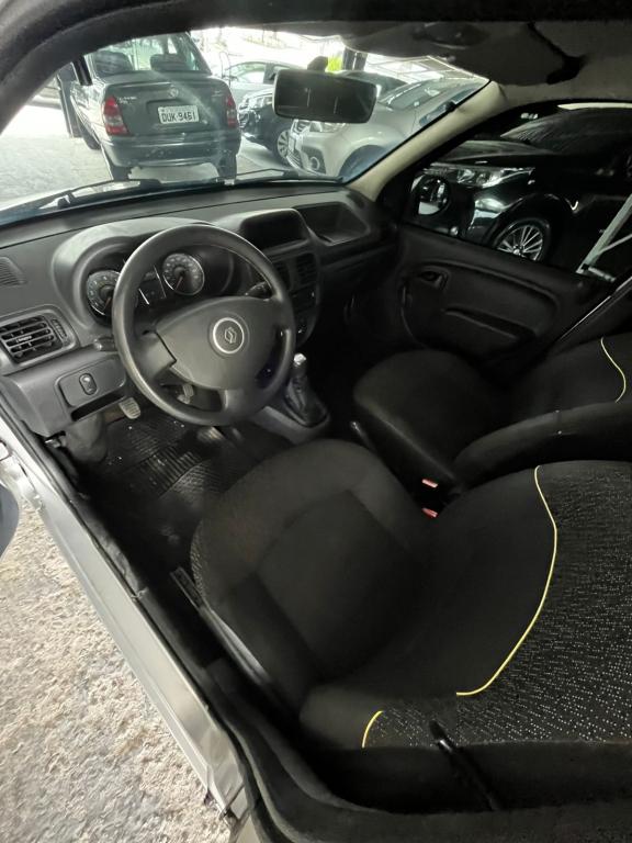 RENAULT Clio Hatch - Foto