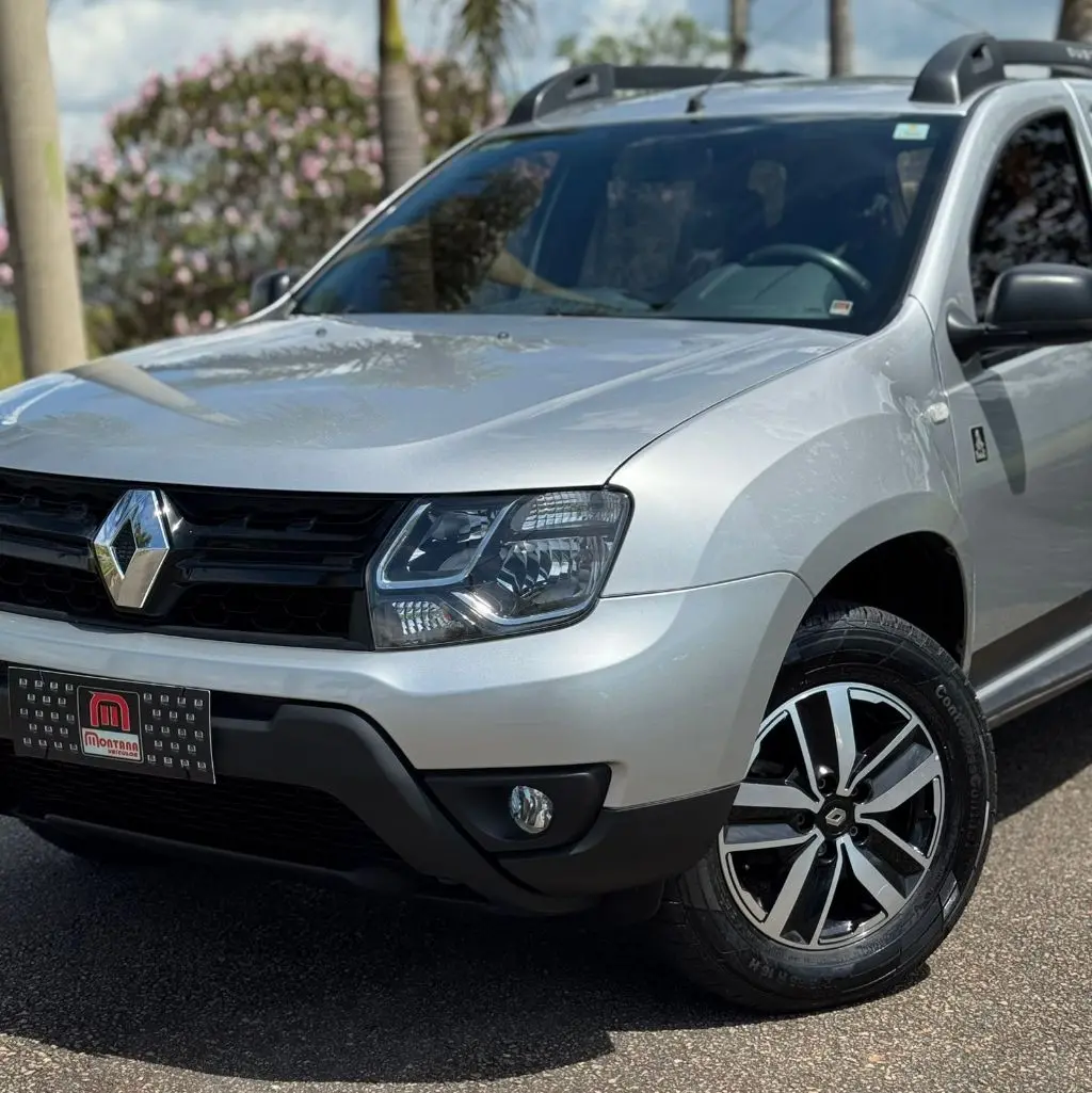 RENAULT Duster - Foto