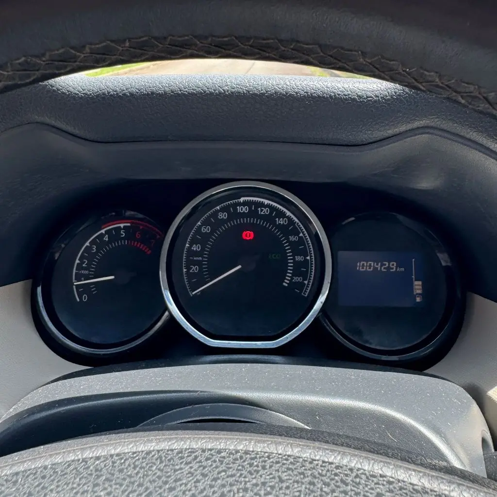 RENAULT Duster - Foto