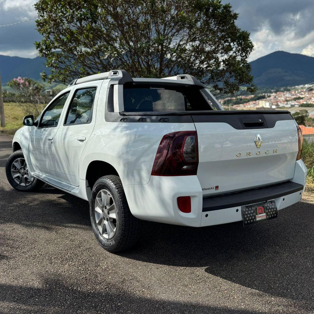 RENAULT Duster - Foto