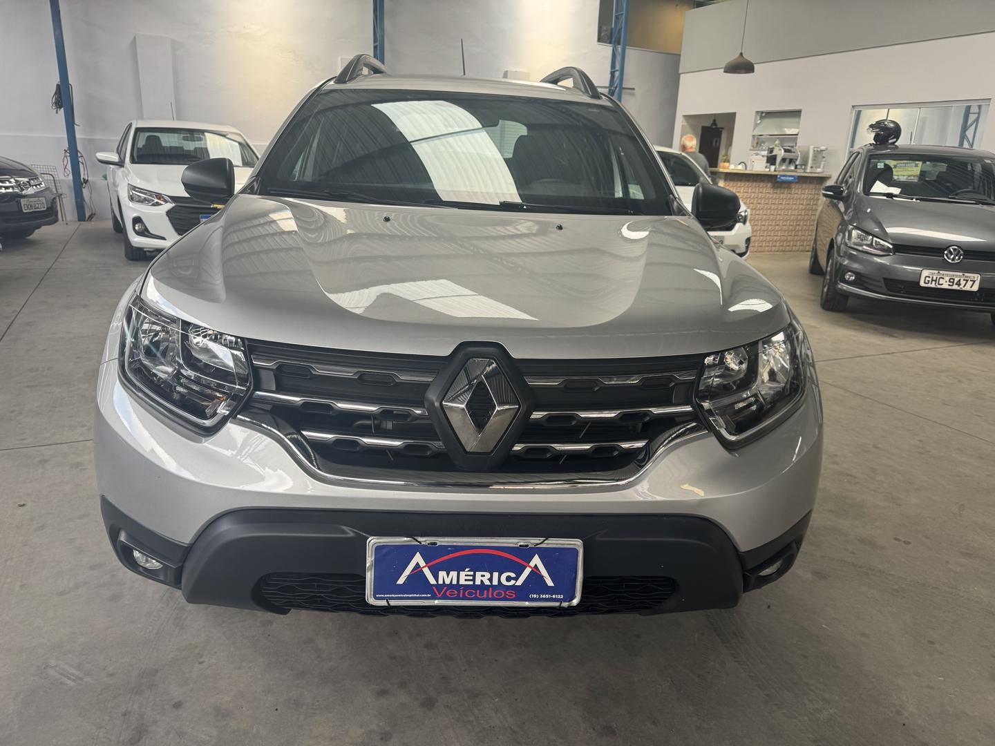 RENAULT Duster - Foto