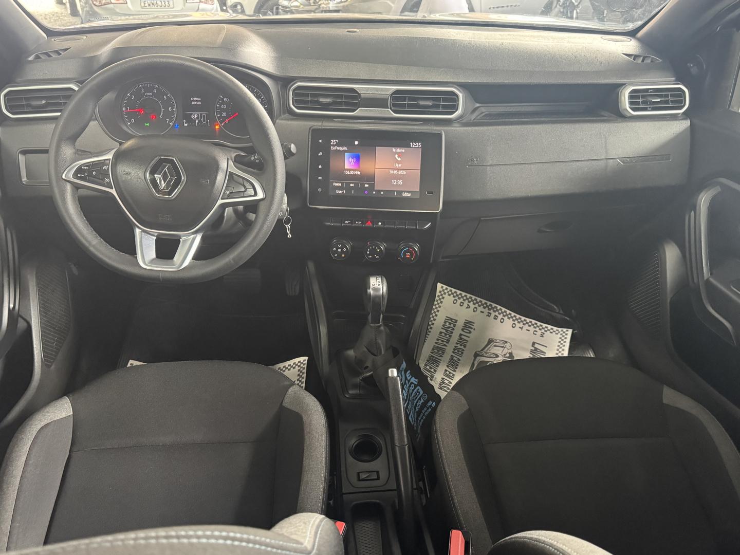 RENAULT Duster - Foto