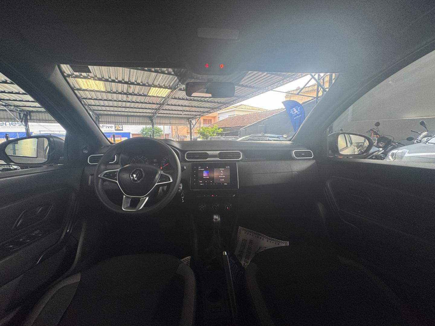 RENAULT Duster - Foto