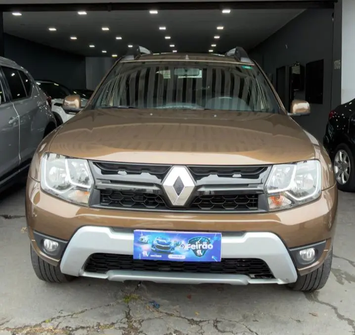 RENAULT Duster - Foto