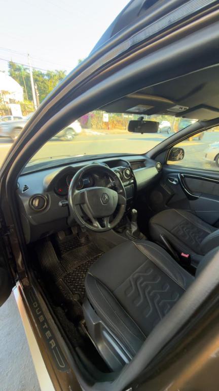 RENAULT Duster - Foto