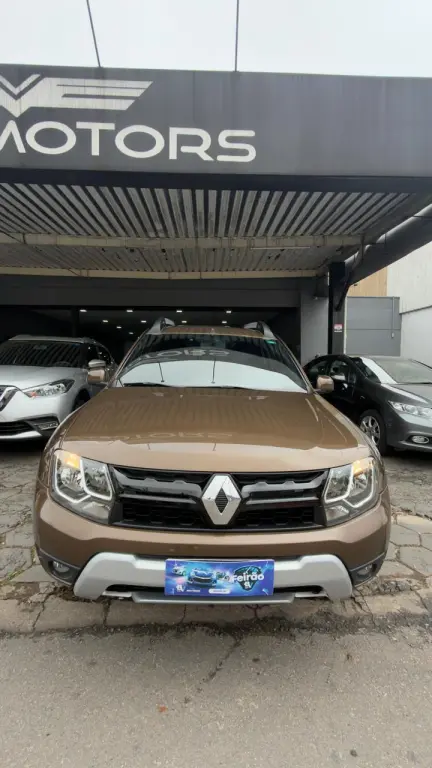 RENAULT Duster - Foto