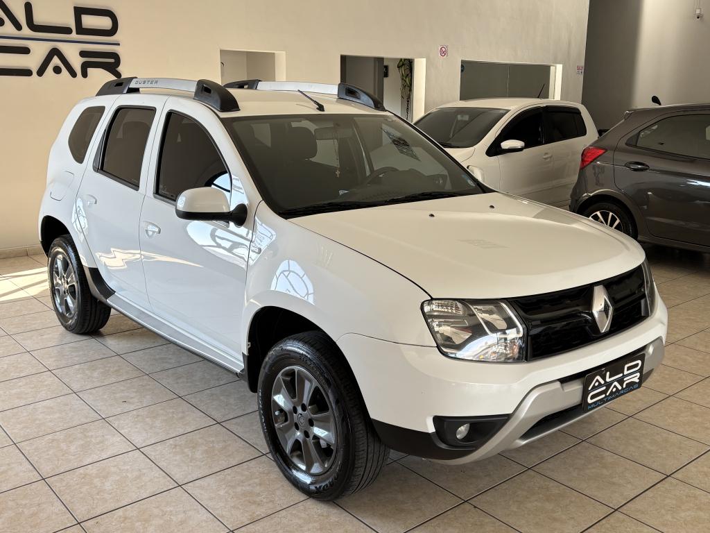 RENAULT Duster - Foto