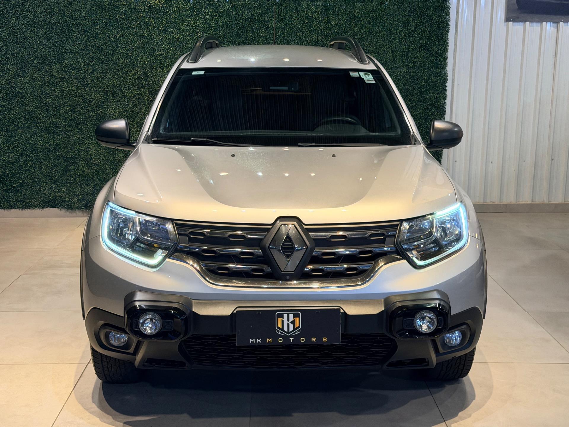 RENAULT Duster - Foto