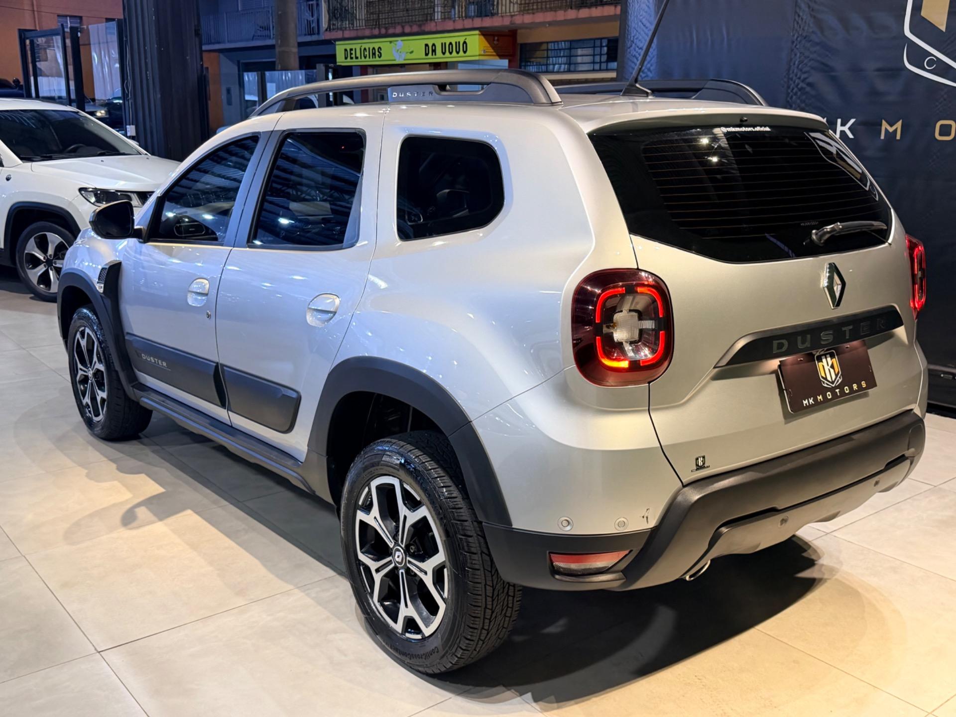 RENAULT Duster - Foto
