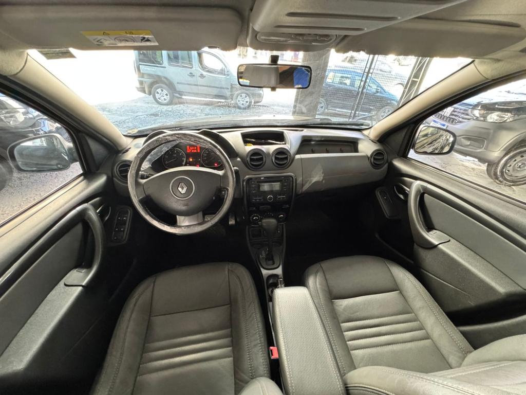 RENAULT Duster - Foto