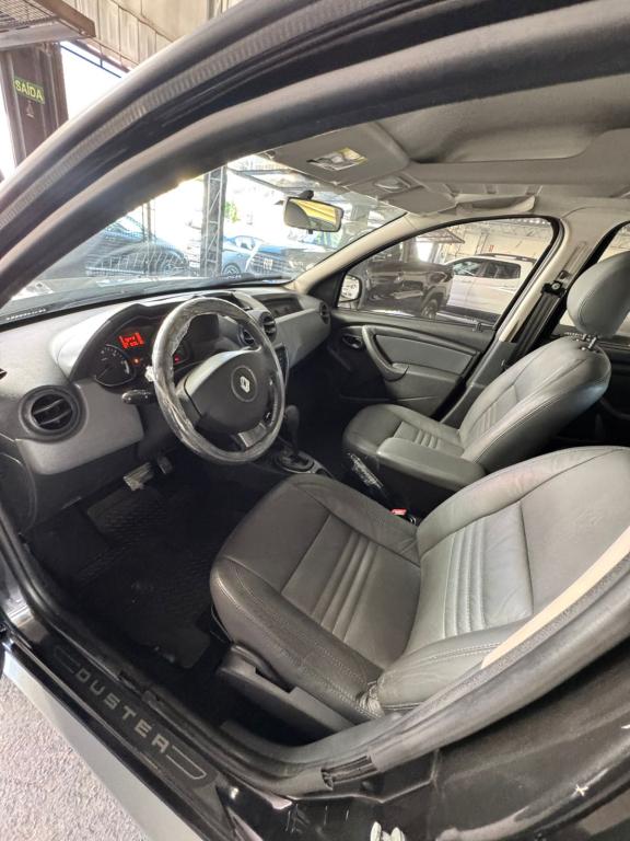 RENAULT Duster - Foto