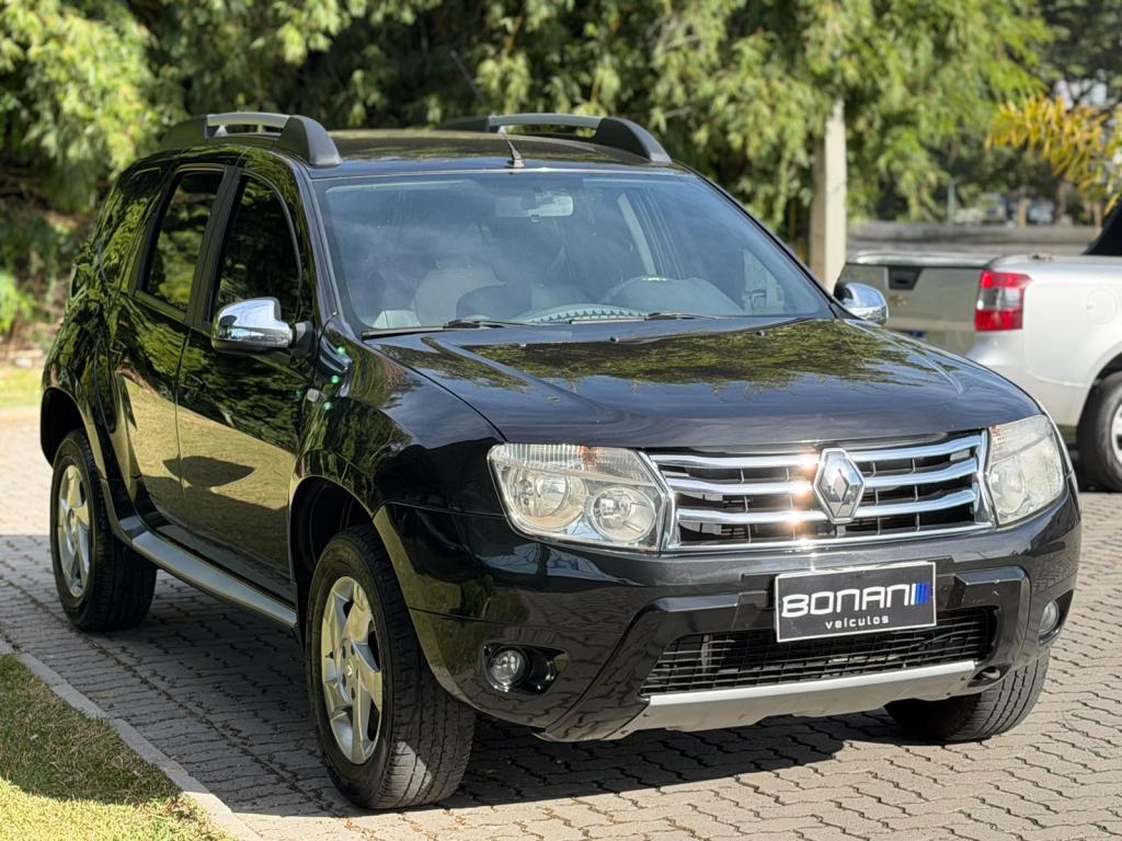 RENAULT Duster - Foto