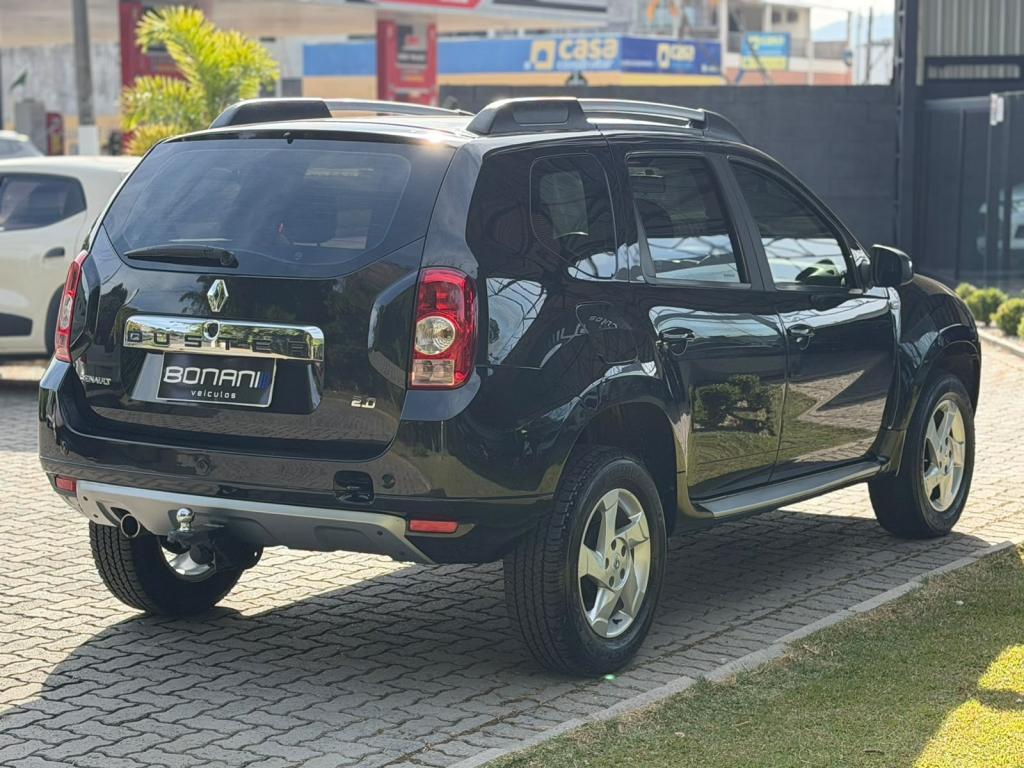 RENAULT Duster - Foto