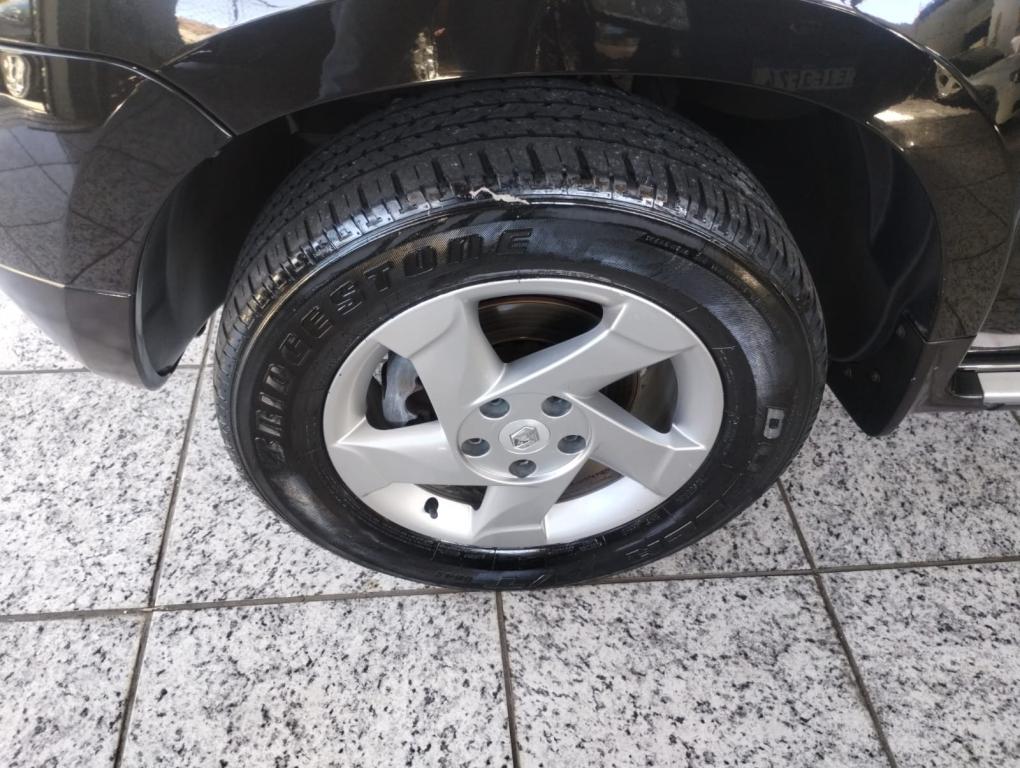 RENAULT Duster - Foto