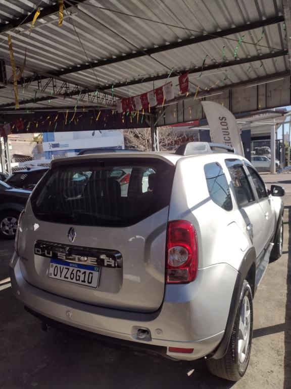 RENAULT Duster - Foto