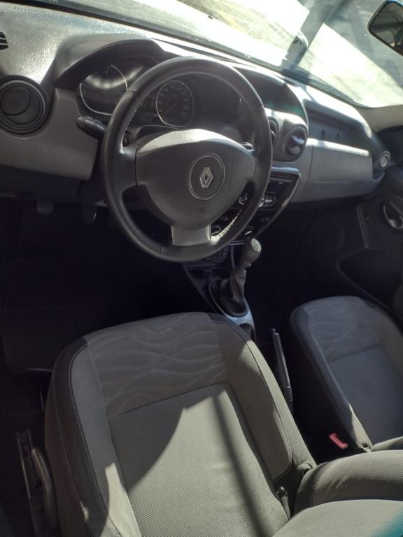 RENAULT Duster - Foto
