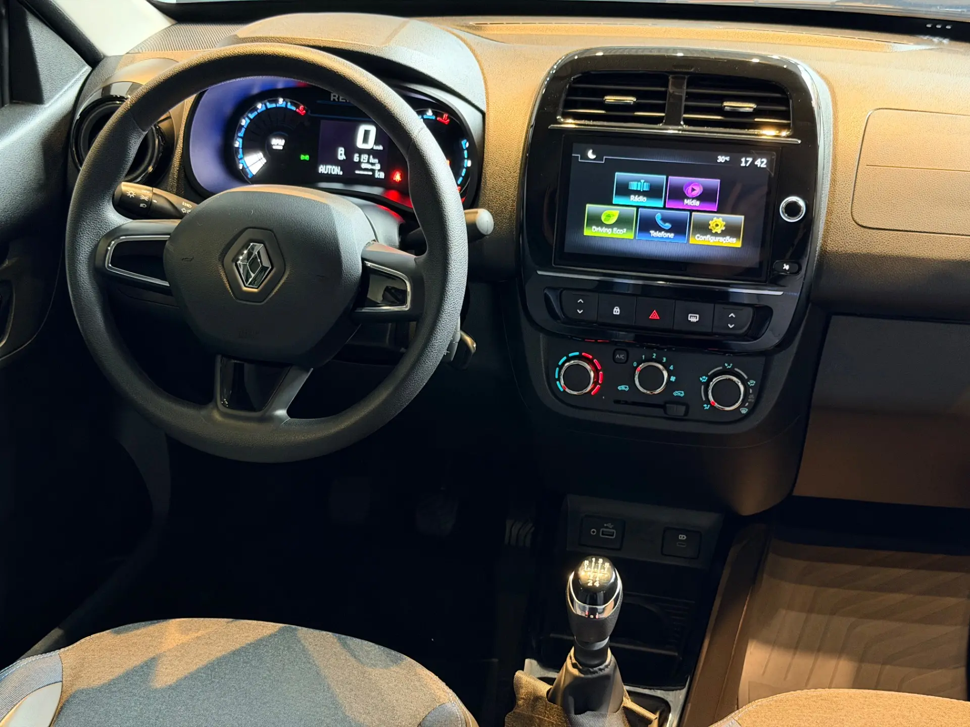 RENAULT Kwid - Foto