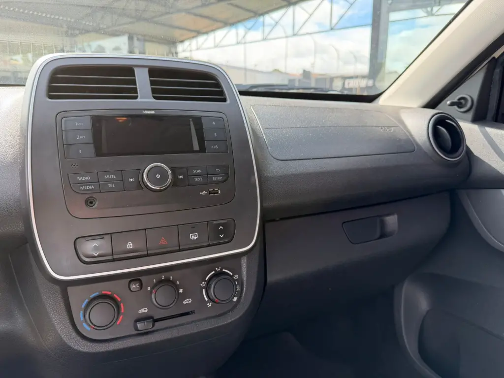 RENAULT Kwid - Foto