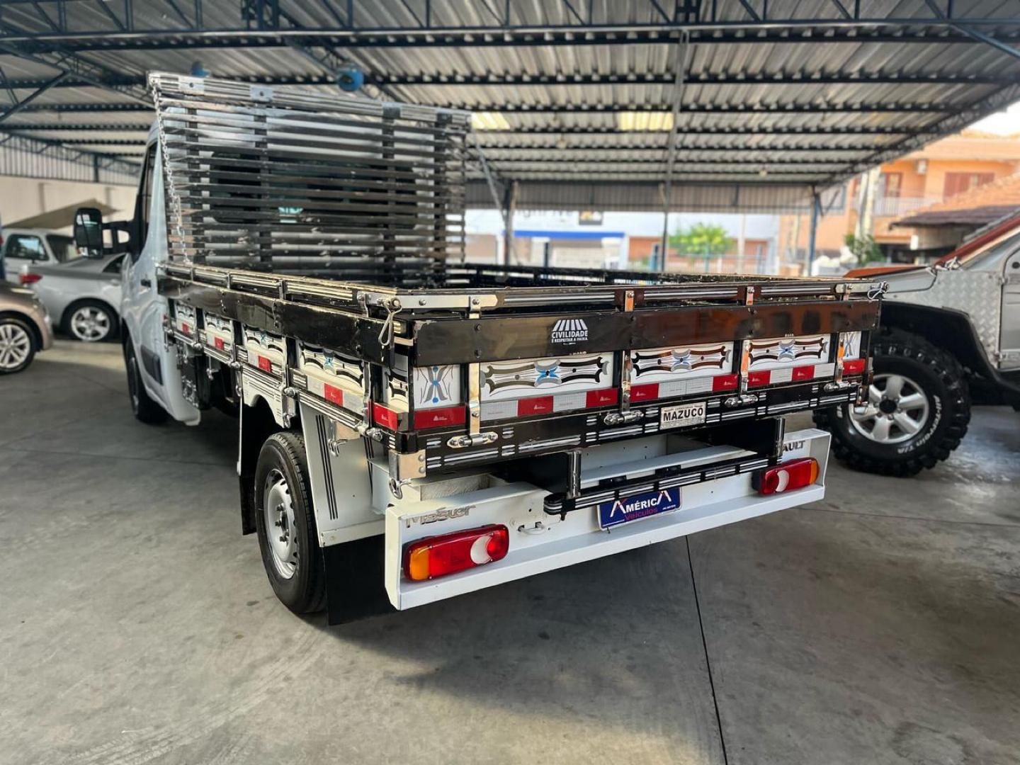 RENAULT Master - Miniatura