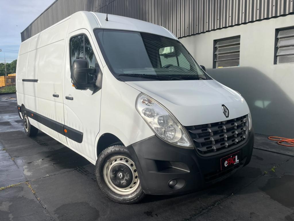 RENAULT Master