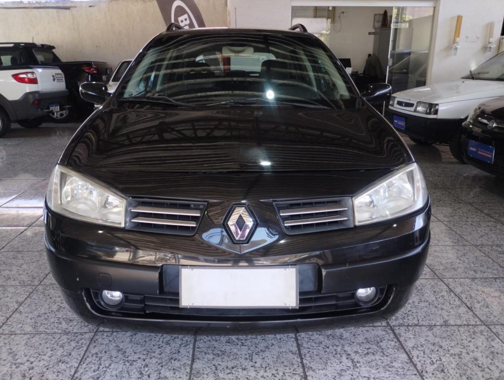 RENAULT Megane Grand Tour - Foto