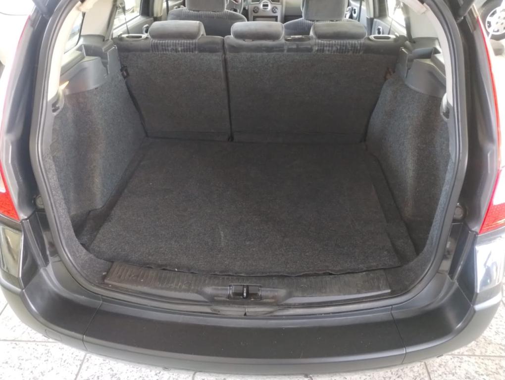 RENAULT Megane Grand Tour - Foto