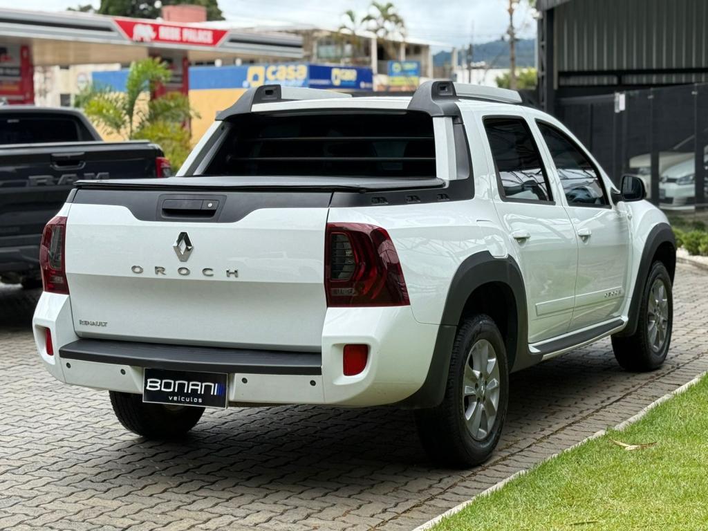 RENAULT Oroch - Foto